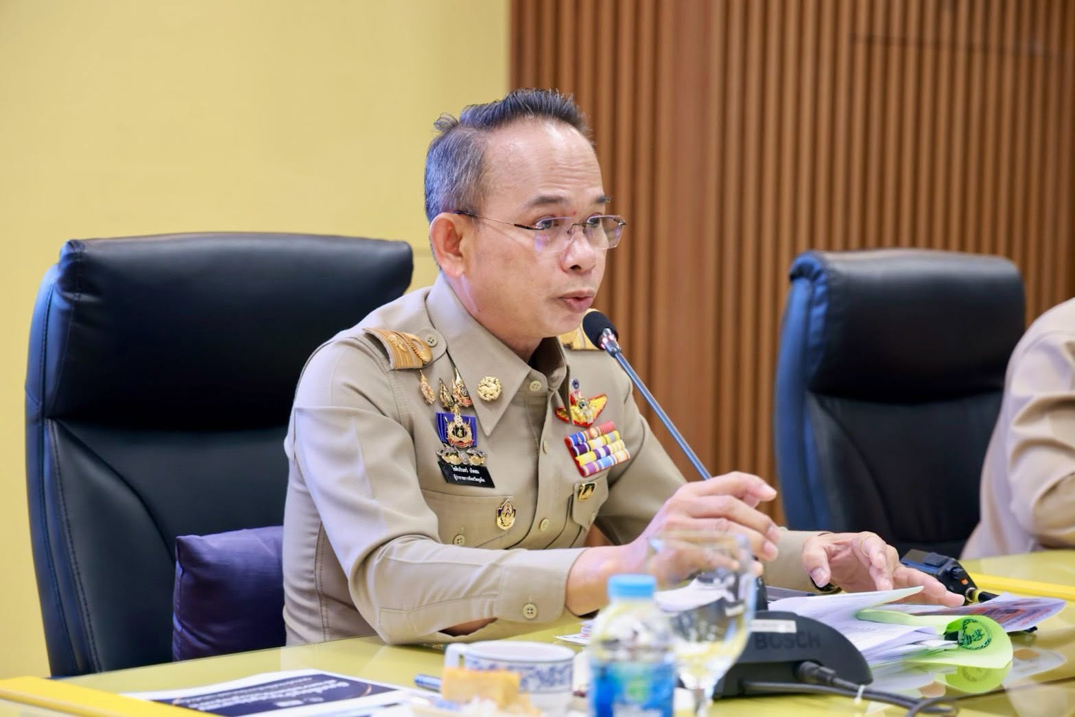 จังหวัดภูเก็ต ประชุมคณะกรมการจังหวัดประจำเดือนกันยายน 2569 เน้นย้ำการเดินหน้าภารกิจสำคัญอย่างรอบด้าน พร้อมเร่งรับมืออุทกภัย แก้ไขปัญหาจราจร และขับเคลื่อนเศรษฐกิจและการท่องเที่ยว